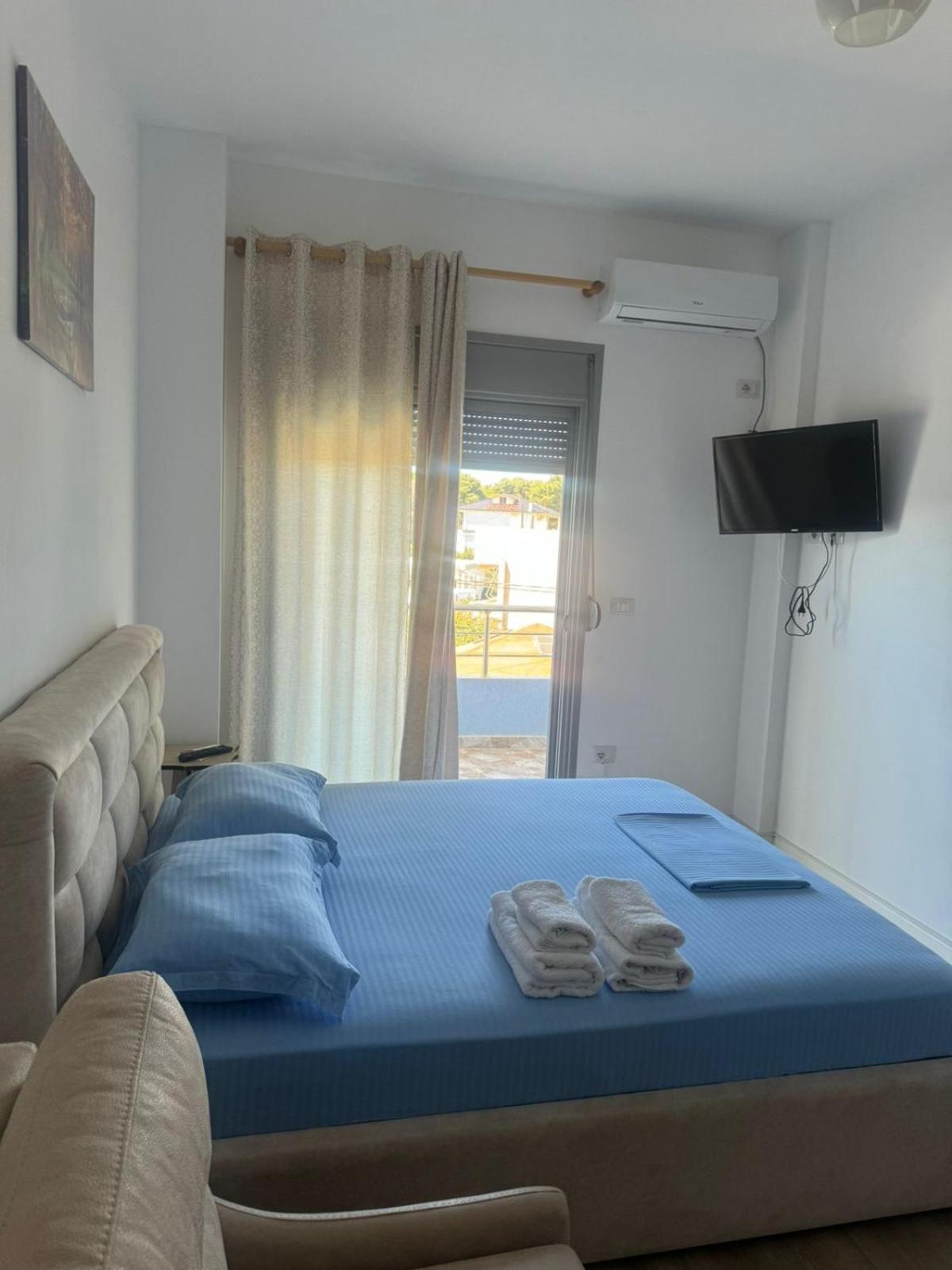 Vila Brilant Vlore Luaran gambar